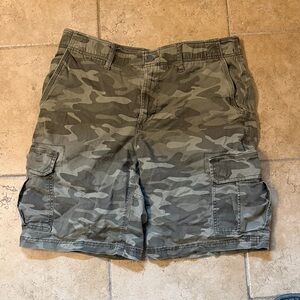 George Men's Green Camouflage Cargo Shorts